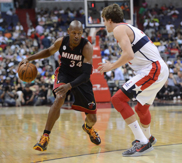 从内线冲击 从内线冲击